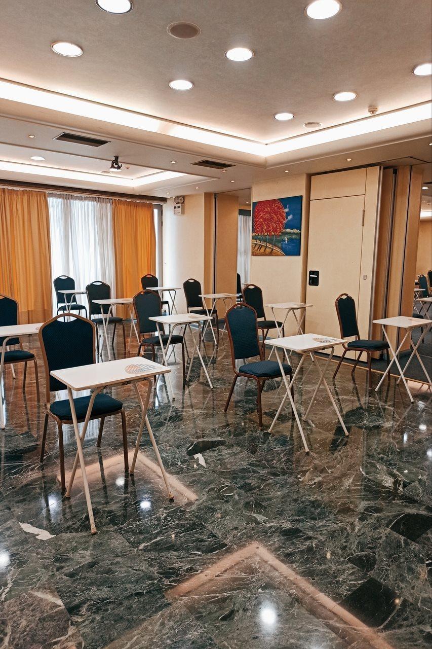 Hotel Savoy Pireu