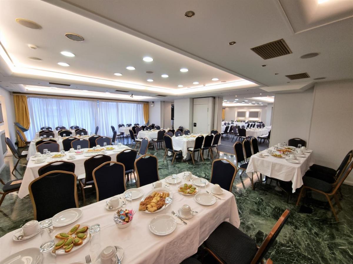 酒店 Savoy Piraeus
