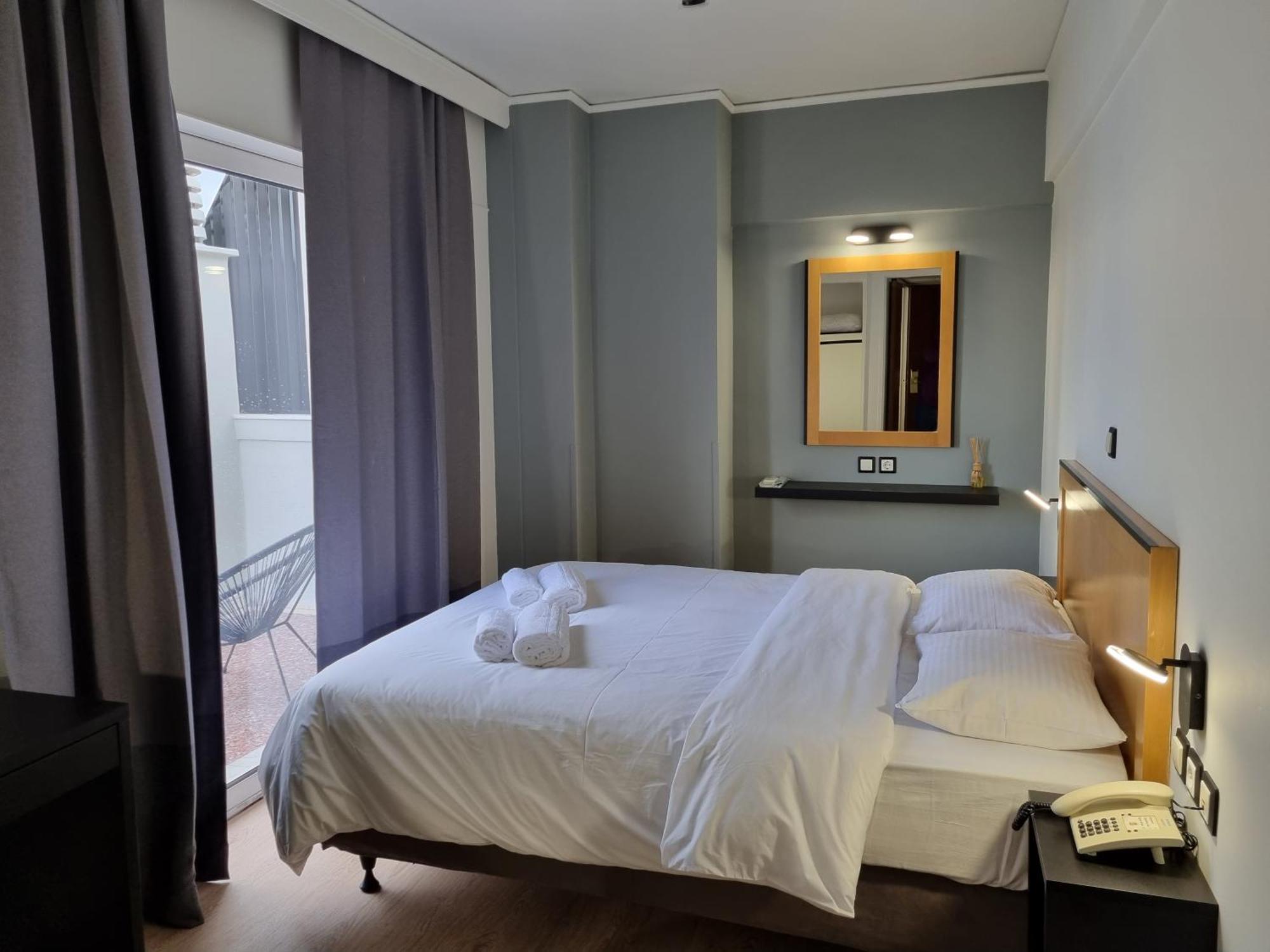 酒店 Savoy Piraeus